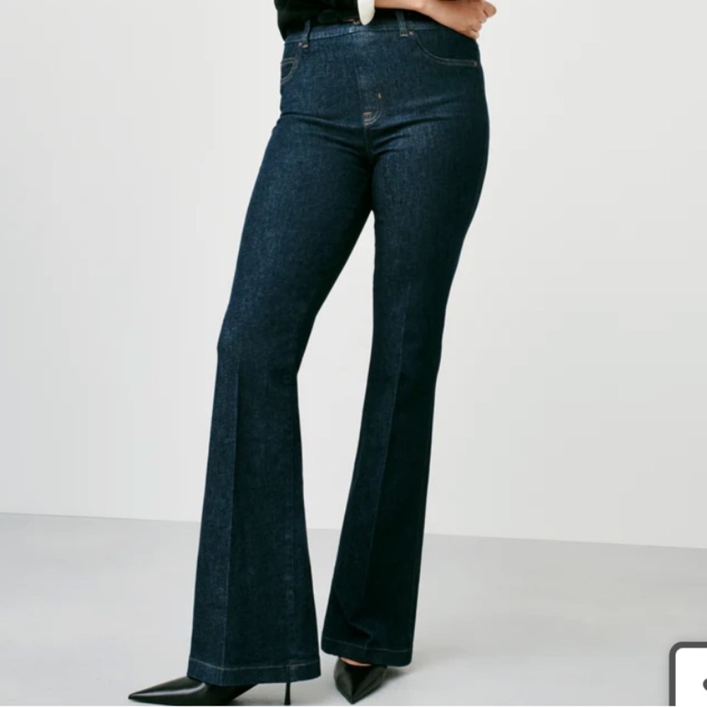 SPANX PULL-ON SHAPING DENIM AND JEANS FOR WOMEN EUC SIZE 1X